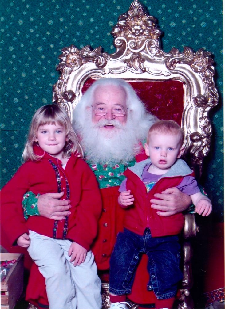 kids-santa-2001.jpg